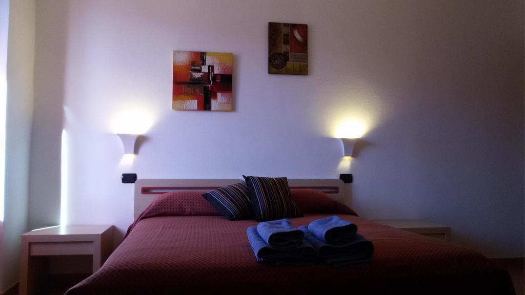Il Grappolo In Langa Villa Monastero Bormida Rom bilde